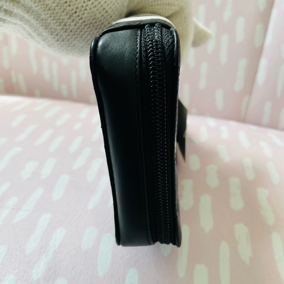 CHANEL LOGO LAMBSKIN ZIP AROUND CLUTCH POUCH COSMETIC WRISTLET RARE - FIRM PRICE - Picture 7 of 14